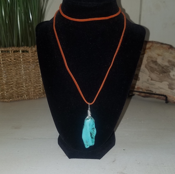 SMc Designs - Leather & Stone Necklace [LNG] - Picture 4 of 11